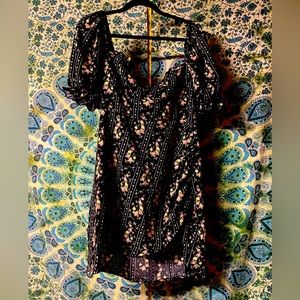 Fitted & rouched Mini